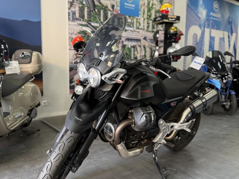 MOTO GUZZI V85 STRADA 2024