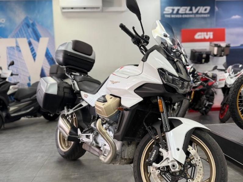 MOTO GUZZI V100  MANDELLO 2023
