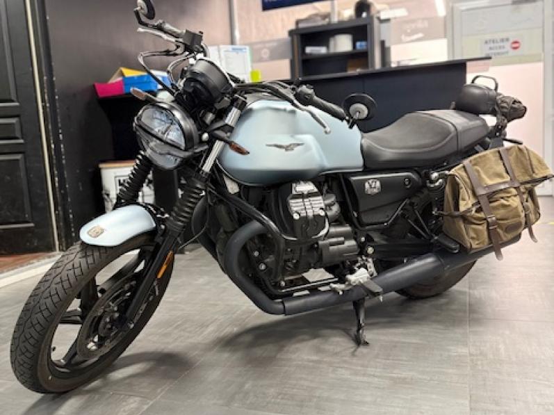MOTO GUZZI V7 STONE III E5 2023