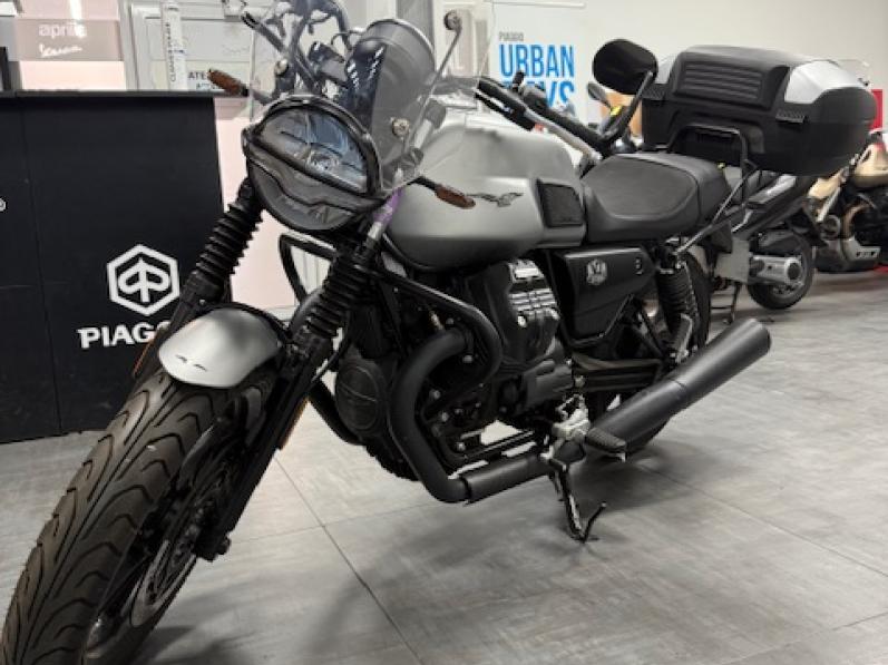 MOTO GUZZI V7 STONE III