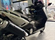 YAMAHA T MAX 530