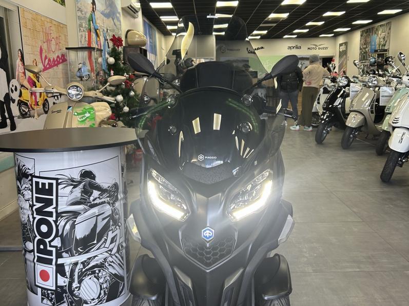 PIAGGIO MP3 530 HPE EXCLUSIVE