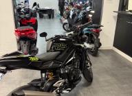TRIUMPH STREET TRIPLE 675 RS 2024
